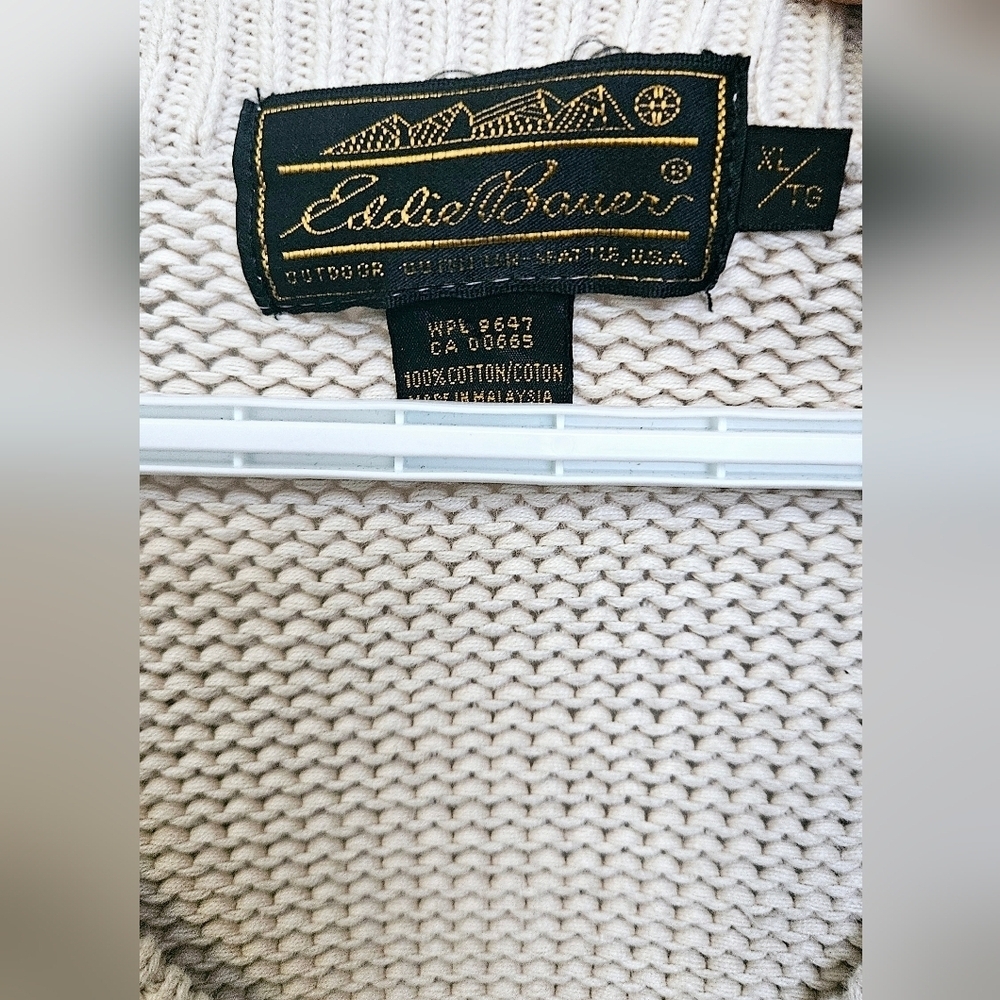 Eddie Bauer sz XL Unisex Argyle Pattern 100% Cotton V Neck Sleeveless Sweater - Picture 3 of 6